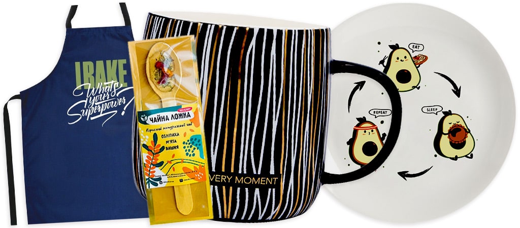 фартух чашка тарілка ложка