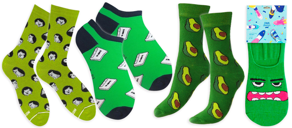 три пары зеленых носков