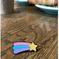 фото 1 - Значок Pin&Joy "Комета" металл