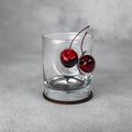 фото 1 - Стакан виски с вишнями VSKLO