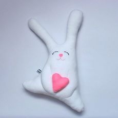 зображення 1 - Іграшка LAvender  "Заєць із серцем" 28 см