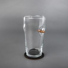 фото 1 - Пивной бокал пинта с пулей VSLKO