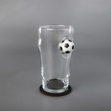 фото 1 - Пивной бокал пинта с мячем VSLKO