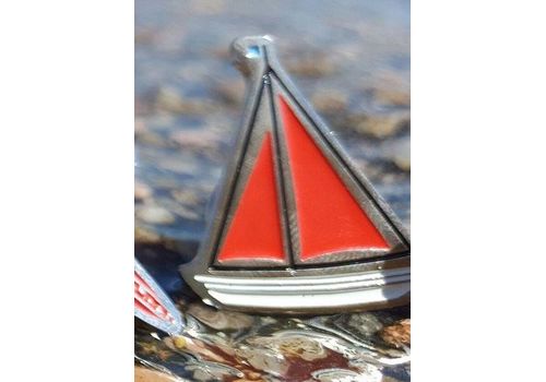 фото 2 - Значок Pin&Joy "Кораблик" металл