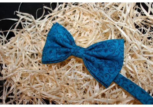 фото 2 - Blue "Snowflakes Ornaments" Bow Tie