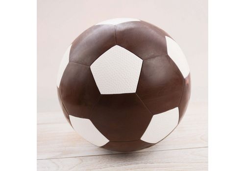 фото 3 - Шоколадная фигура "Мяч черный" 1800г