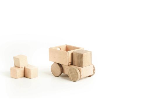 зображення 3 - Дерев'яна іграшка lislis "Бортовик" маленька