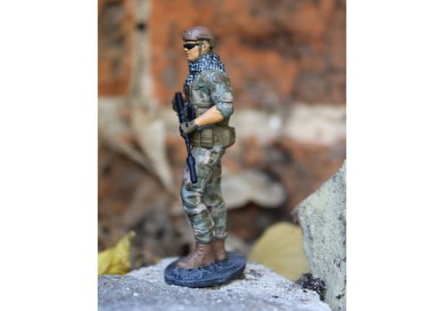 зображення 2 - Фігурка Військовий з АКМС металевий Sky Hobby
