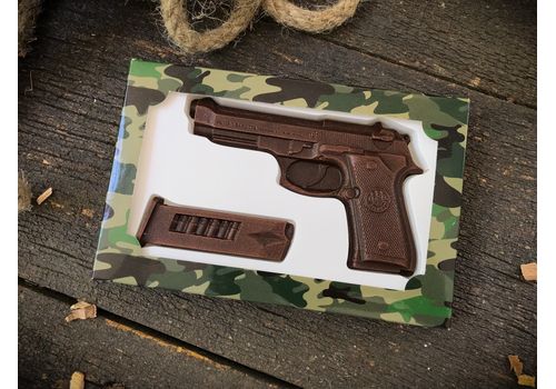 фото 1 - Шоколадний набір "Пістолет з обоймою"
