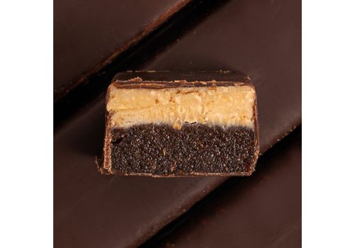 фото 4 - Батончик в шоколадной глазури "Hazelnut+himalayan salt" Fizi