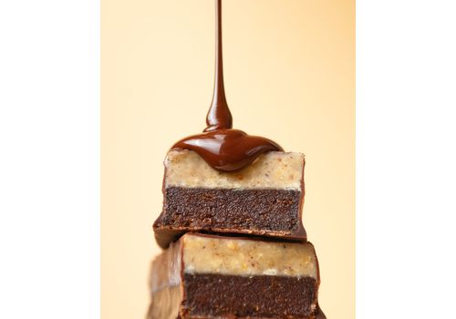 фото 9 - Батончик в шоколадной глазури "Hazelnut+himalayan salt" Fizi