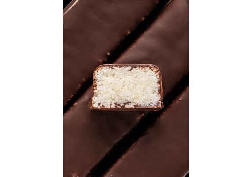 фото 4 - Батончик шоколадный глазури "Double Coconut"