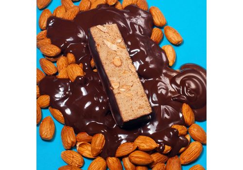 фото 6 - Батончик протеиновый в шоколадной глазури "Choco+Almond" Fizi