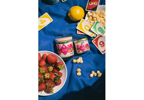 фото 2 - Свічка Мальви біля хати 250 мл Turbota Candles