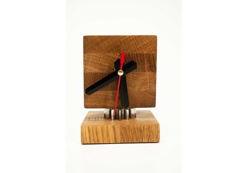 фото 1 - Настольные деревянные часы 01clmin Pride&Joy