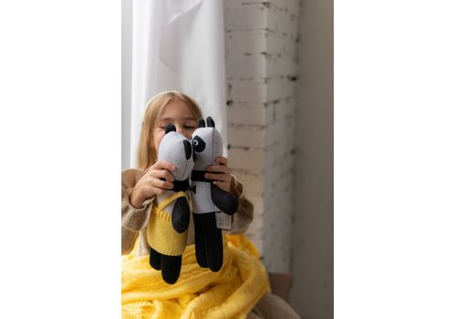 зображення 9 - М'яка еко- іграшка ручної роботи Панда Брюс 32 см SVMR