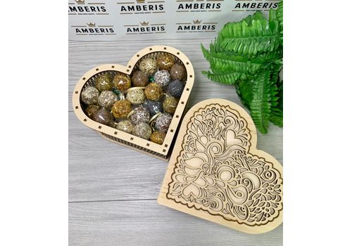 фото 1 - Набор конфеты Amberis Ukraine Dattero в деревянной коробке "Сердце"