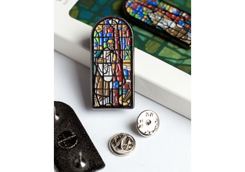 фото 1 - Значок за мотивами вітражу ШЕВЧЕНКО. МАТИ.,  Алла Горська. INSPIRED BY