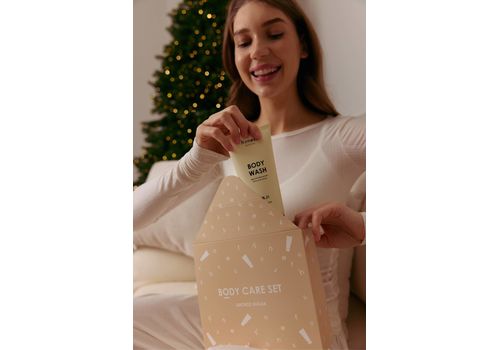 зображення 2 - Body care gift set smoked sugar- набір для догляду за тілом honest products