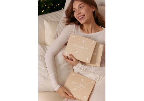 зображення 3 - Body care gift set smoked sugar- набір для догляду за тілом honest products