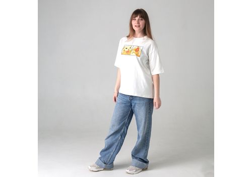 фото 1 - Футболка оверсайз с принтом кота Thurston (молочна) Kitek Wear