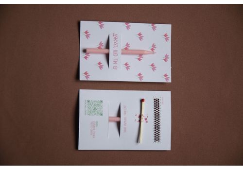 фото 1 - Дизайнерская открытка с натуральной свіечой Дякую, що ти є! MAINсandle brand