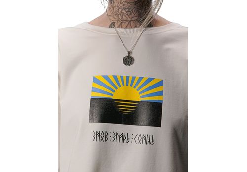 фото 5 - Oversize футболка Сонце Донбасу, Молочный